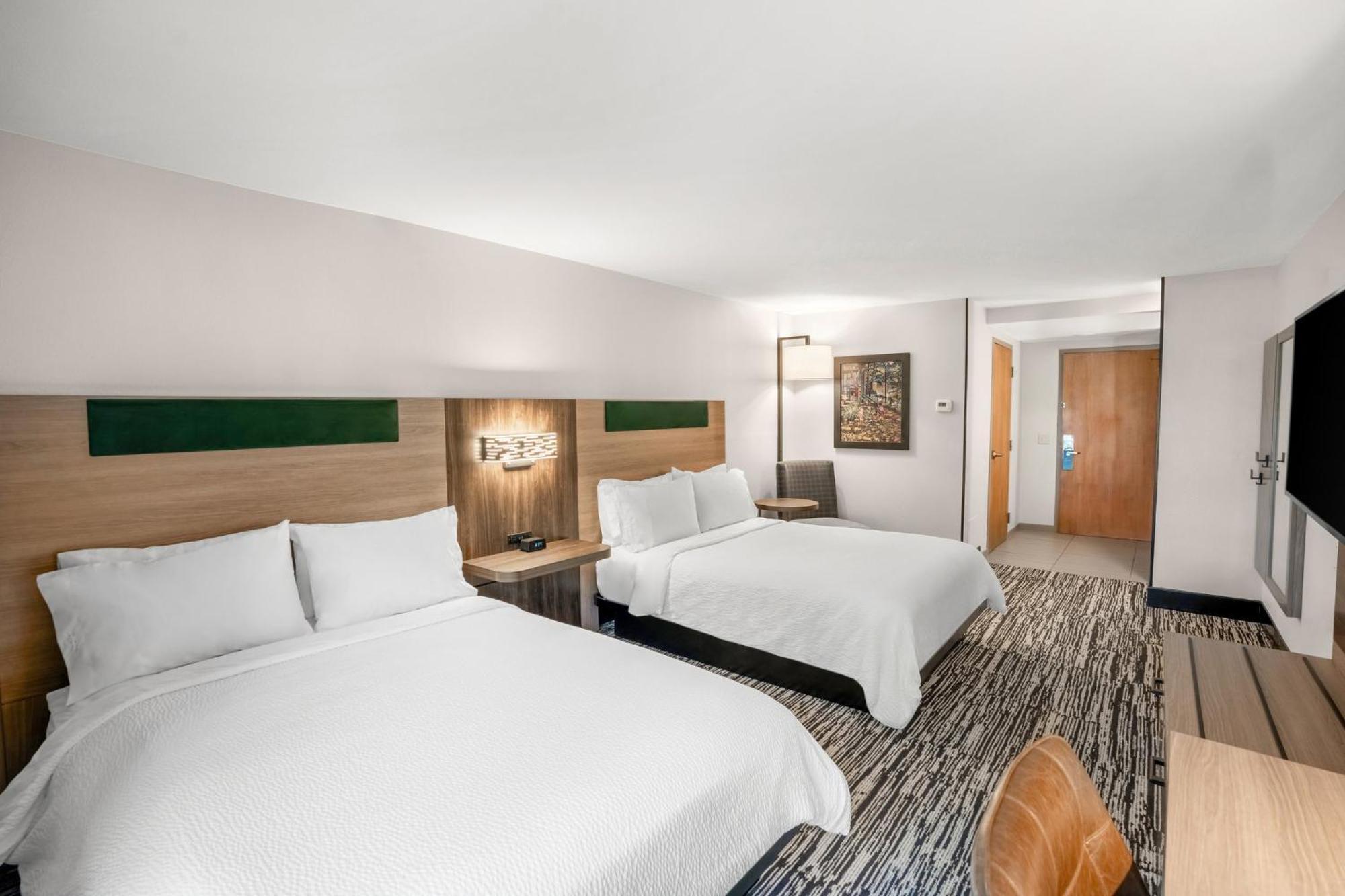 Holiday Inn Express & Suites Hayward By Ihg Eksteriør billede