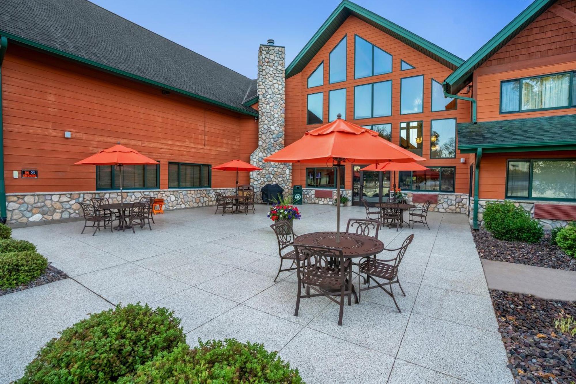 Holiday Inn Express & Suites Hayward By Ihg Eksteriør billede